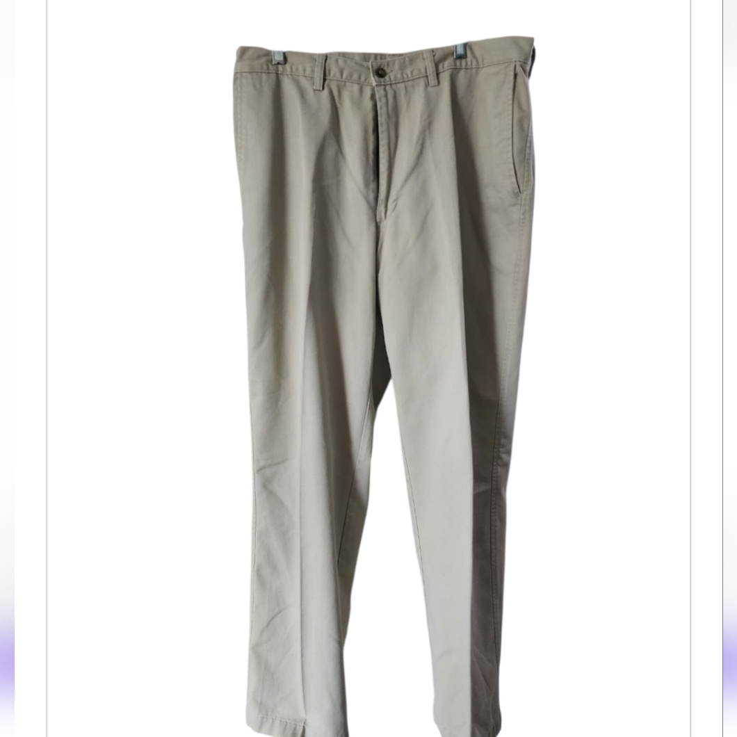 Preowned Haggar Black Label Mens Chino Pants Preowned Haggar Black Label Mens Chino Pants